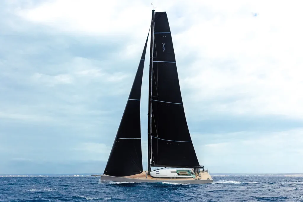 YUME yacht