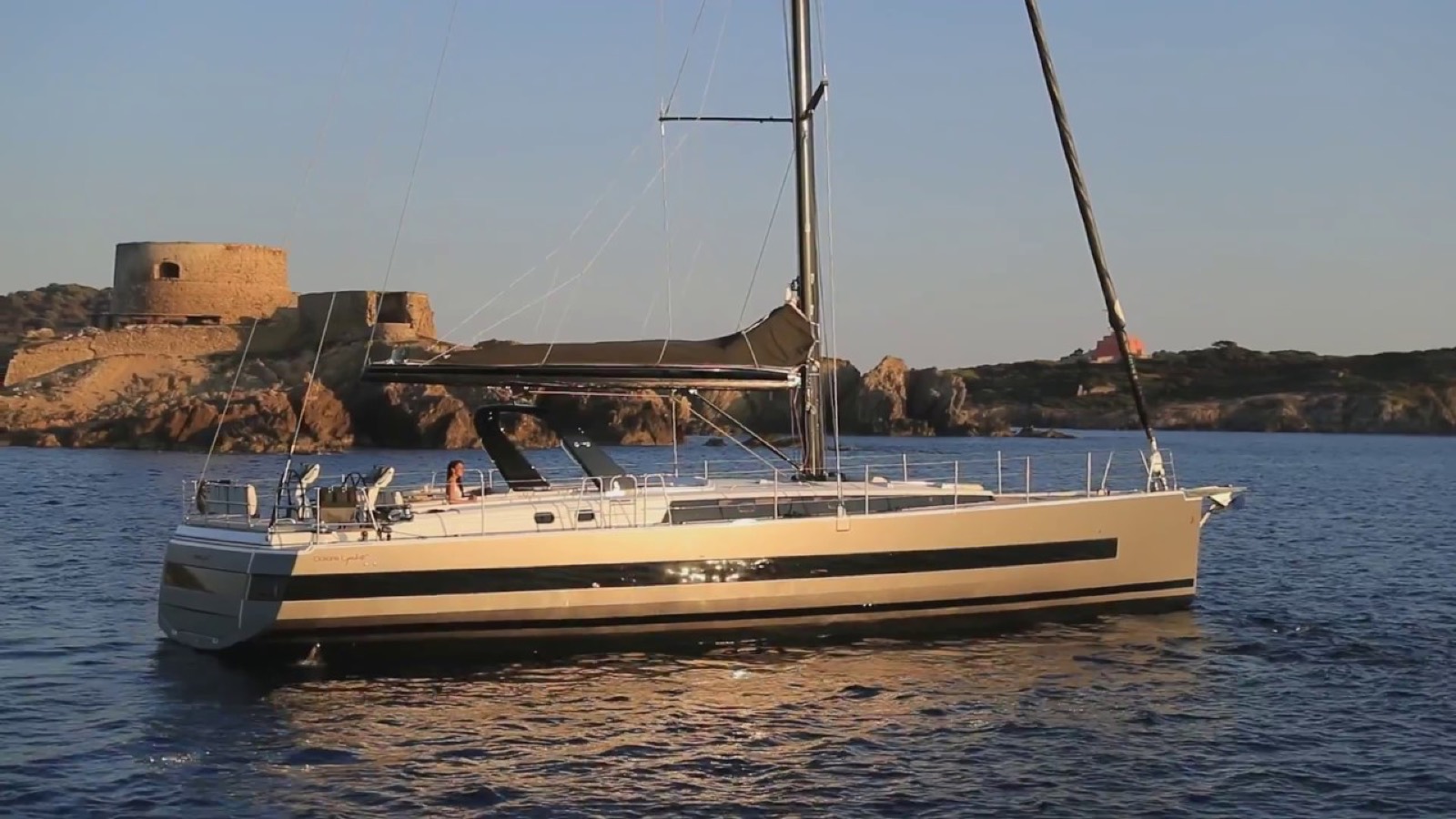 Beneteau 62 Mystic, sold by AYC in August 2022