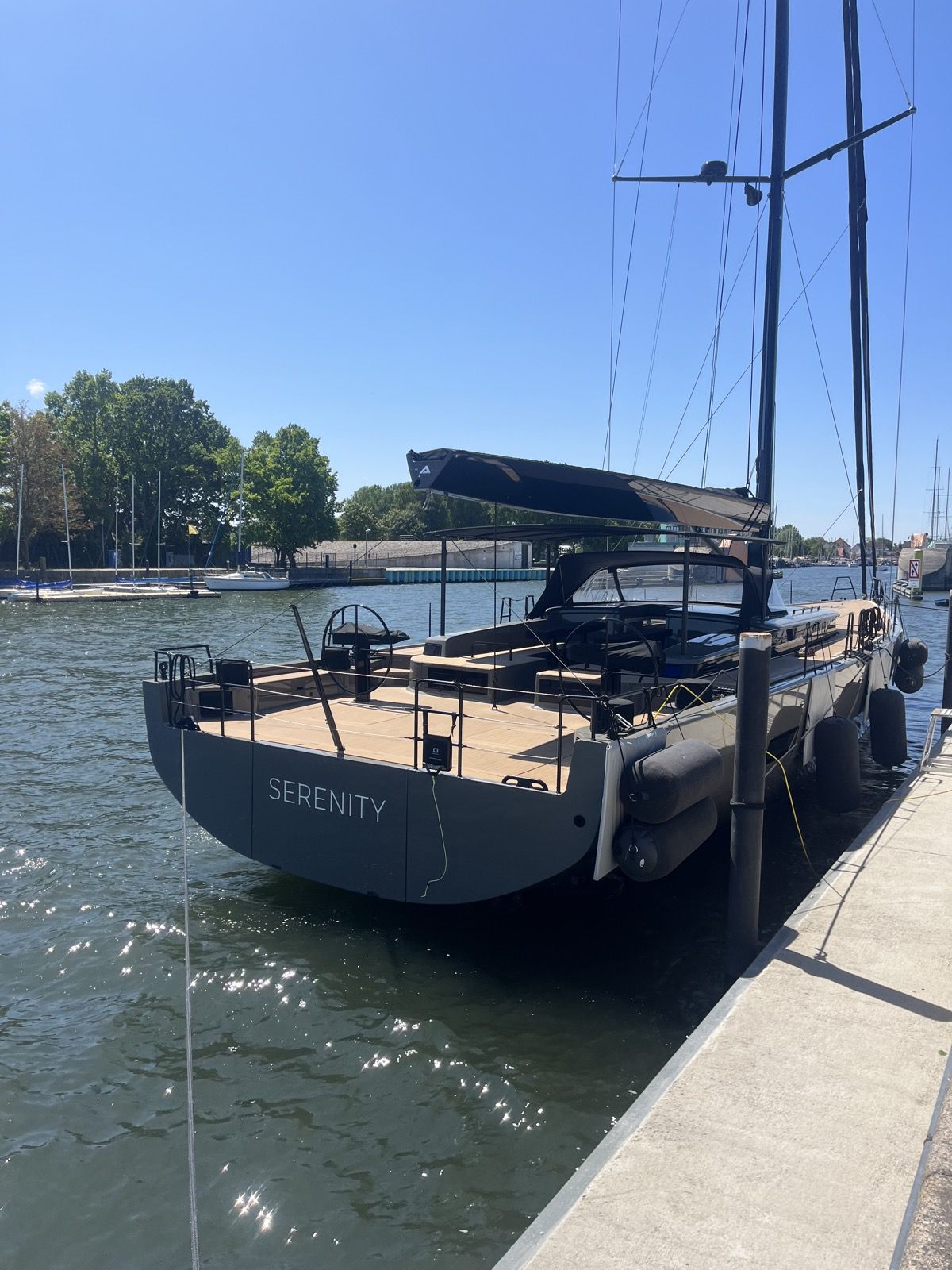 Y7 Serenity, sold new by AYC in November 2020