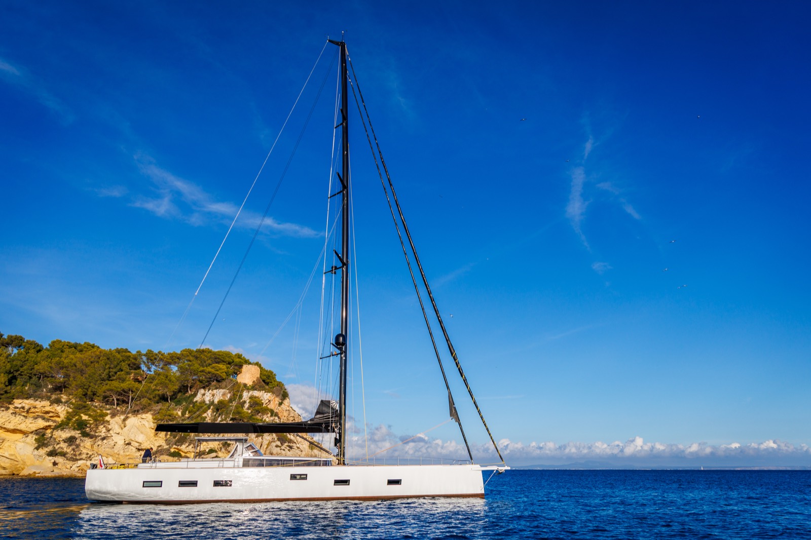 Y9 Volante, sold new by AYC in November 2021
